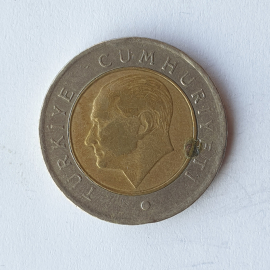 Монета пятьдесят куруш, Турция, 2009г.. Картинка 2